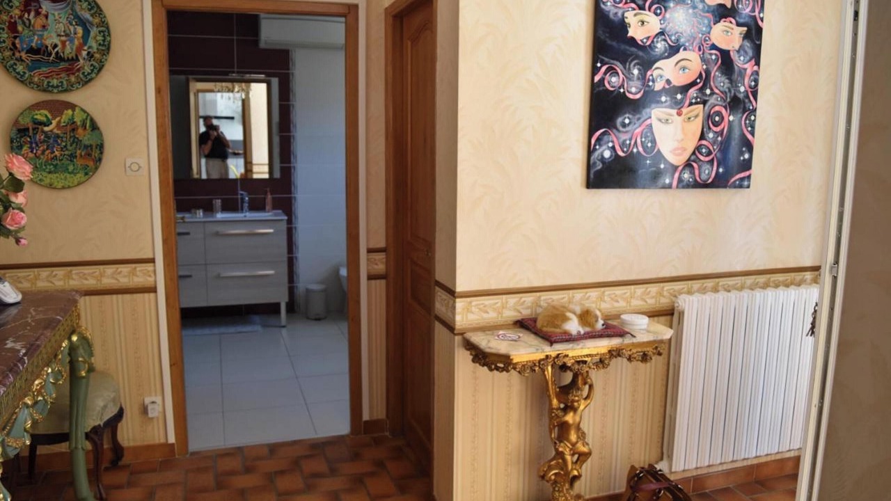 Photo of Livingroom in Pierre-Chatel