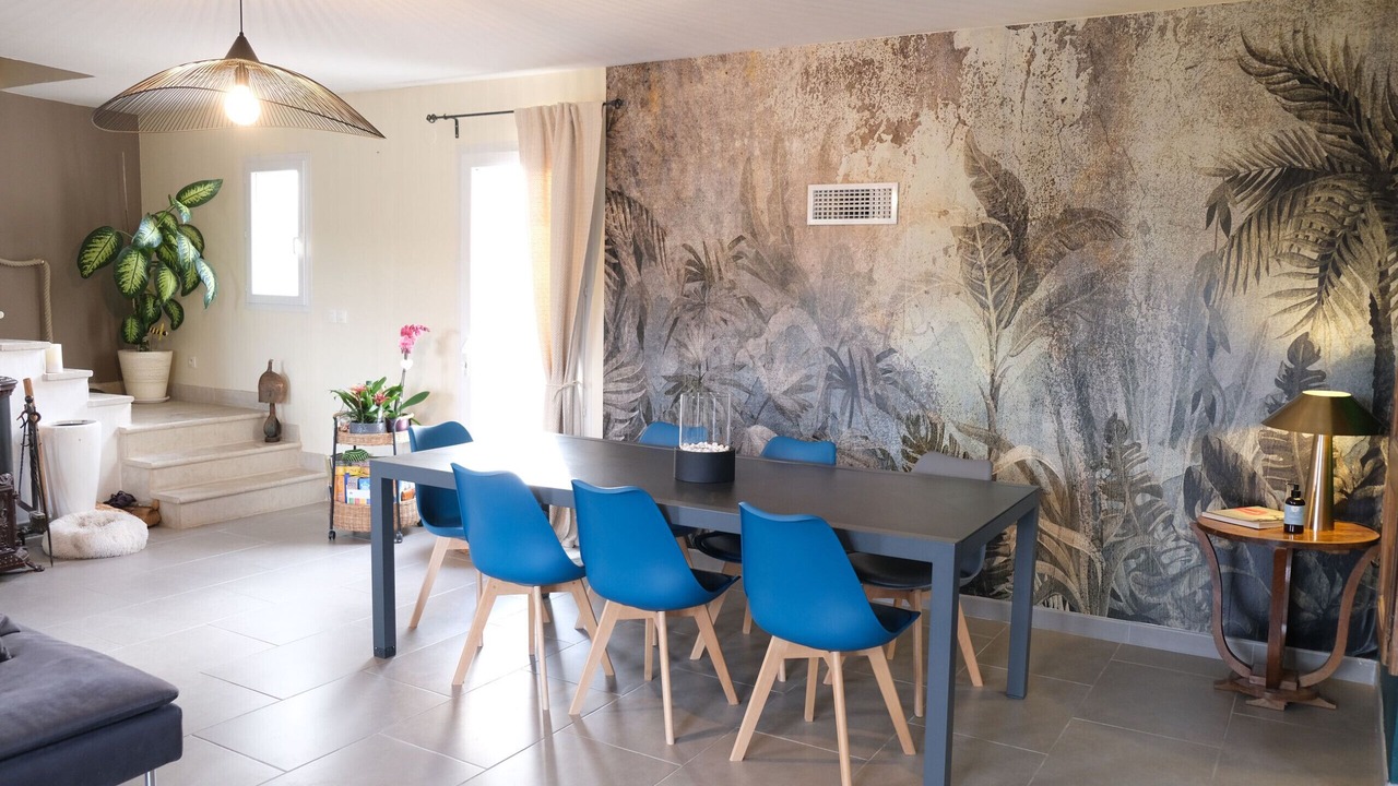 Photo of Livingroom in Puget
