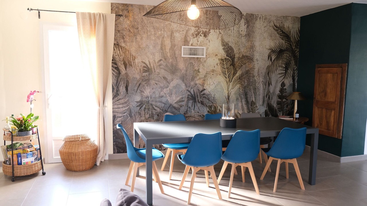 Photo of Livingroom in Puget