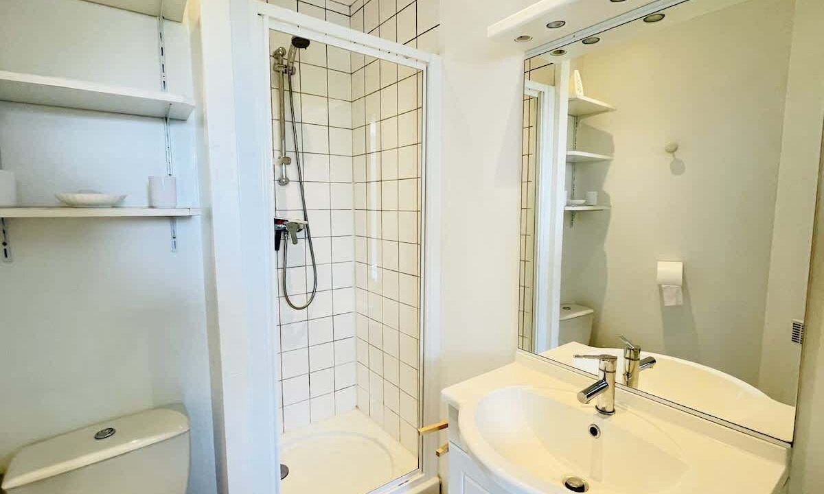 Photo of Bathroom in Forges-les-Bains