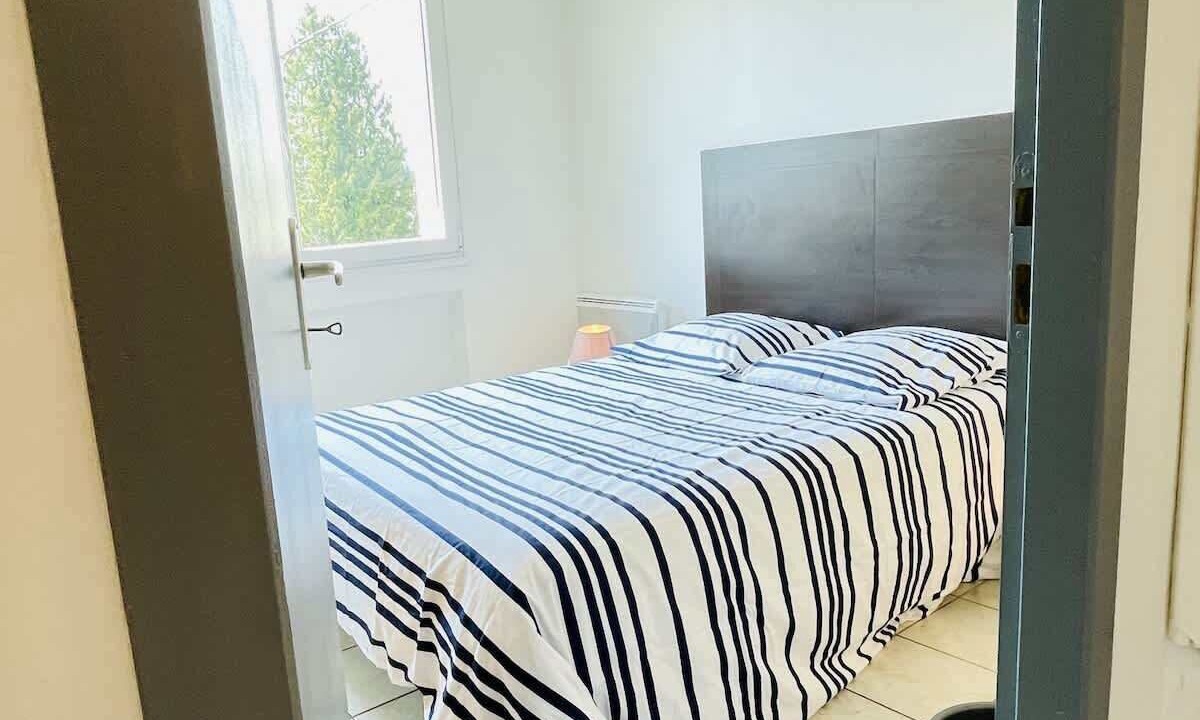 Photo of Bedroom in Forges-les-Bains