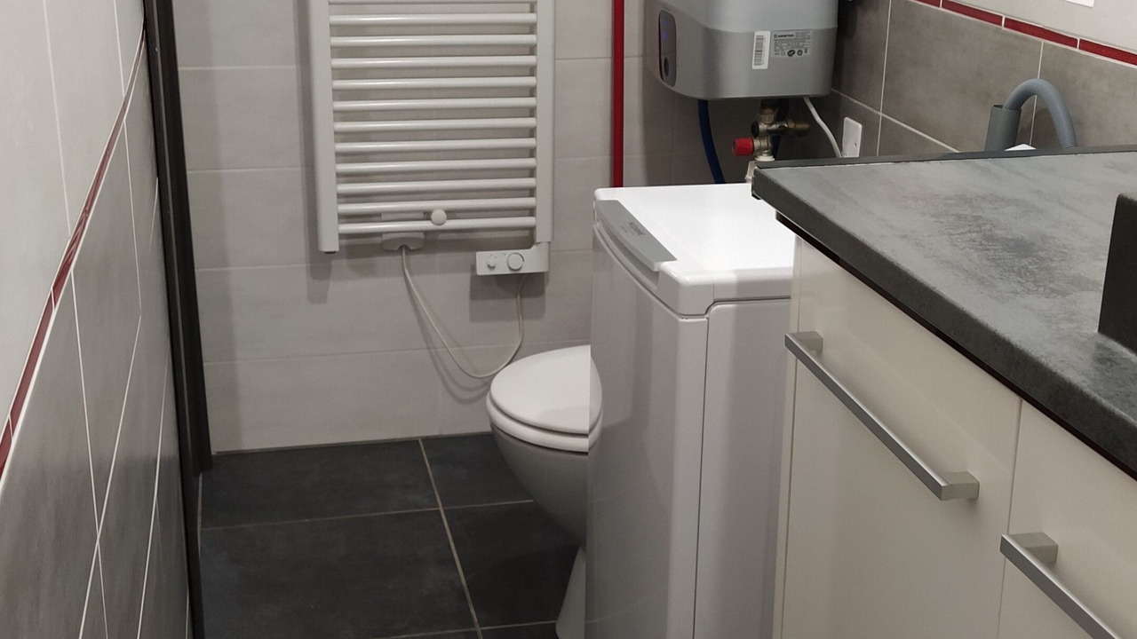Photo of Bathroom in Laveyron