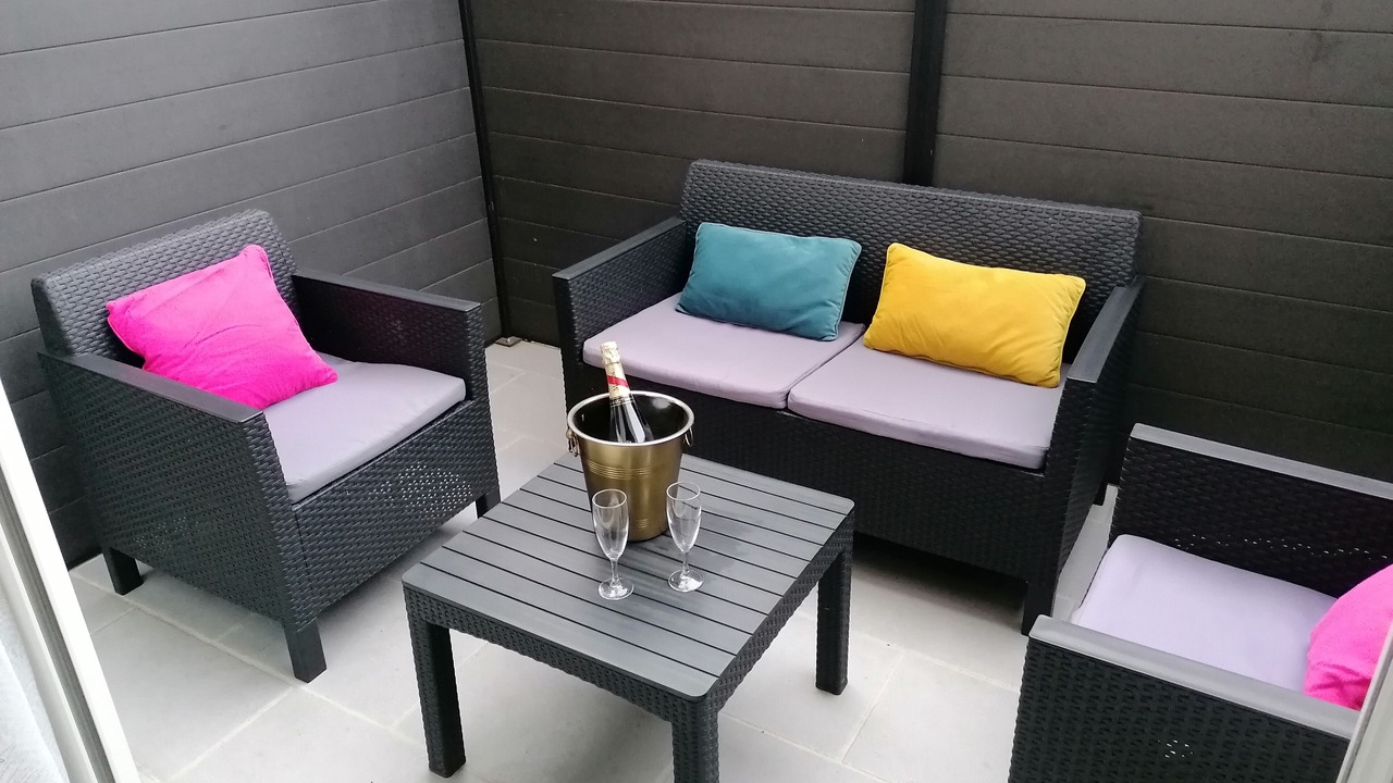 Photo of Patio Balcony in Laveyron