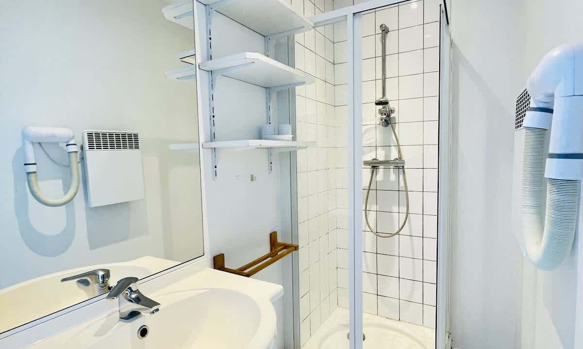 Photo of Bathroom in Forges-les-Bains