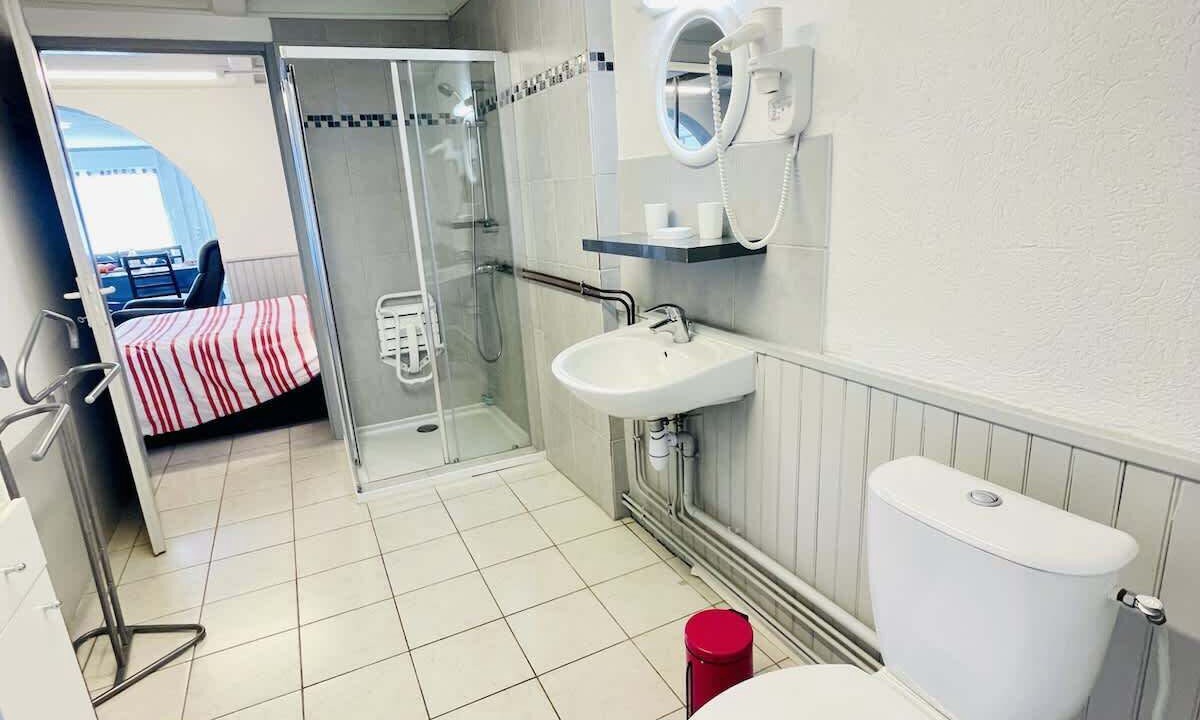 Photo of Bathroom in Forges-les-Bains