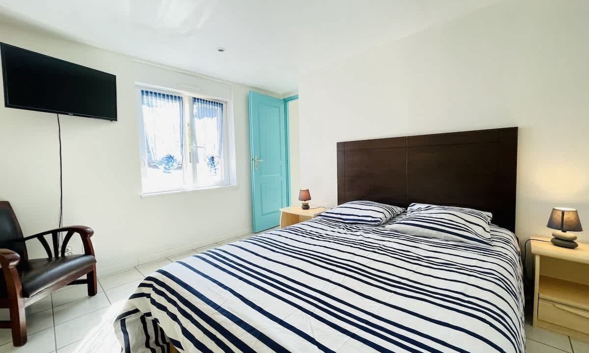 Photo of Bedroom in Forges-les-Bains