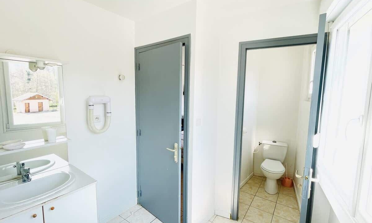 Photo of Bathroom in Forges-les-Bains
