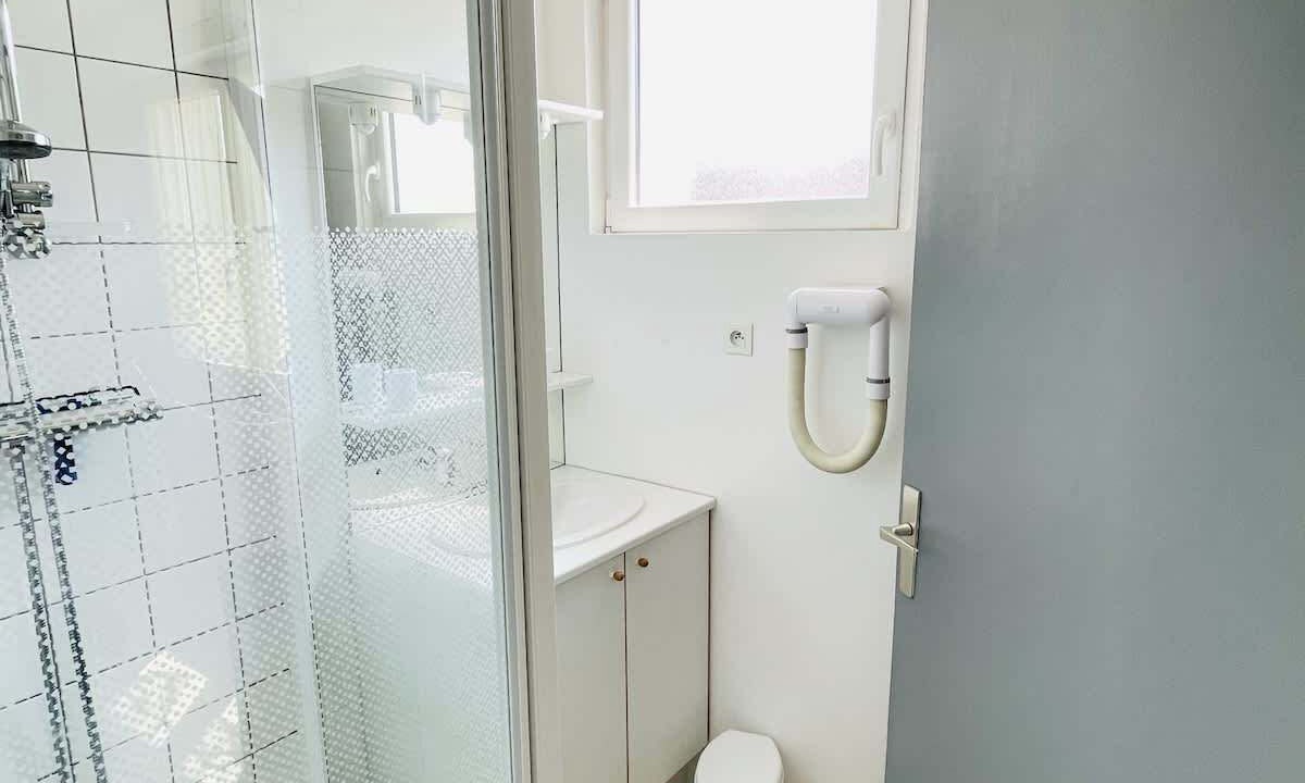 Photo of Bathroom in Forges-les-Bains
