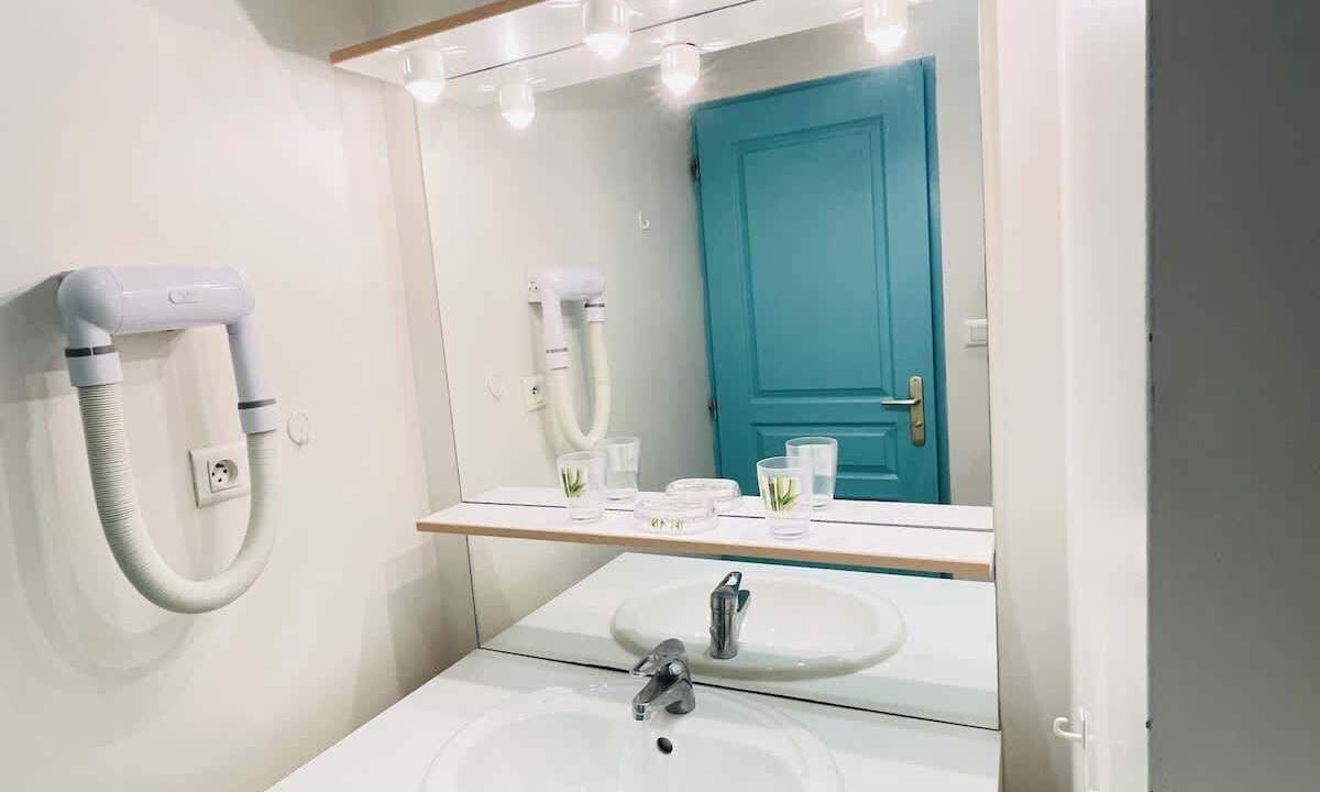 Photo of Bathroom in Forges-les-Bains