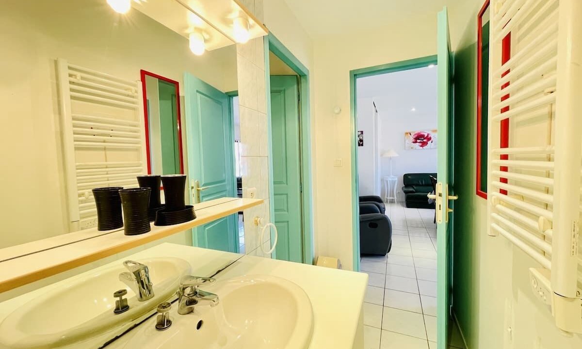 Photo of Bathroom in Forges-les-Bains