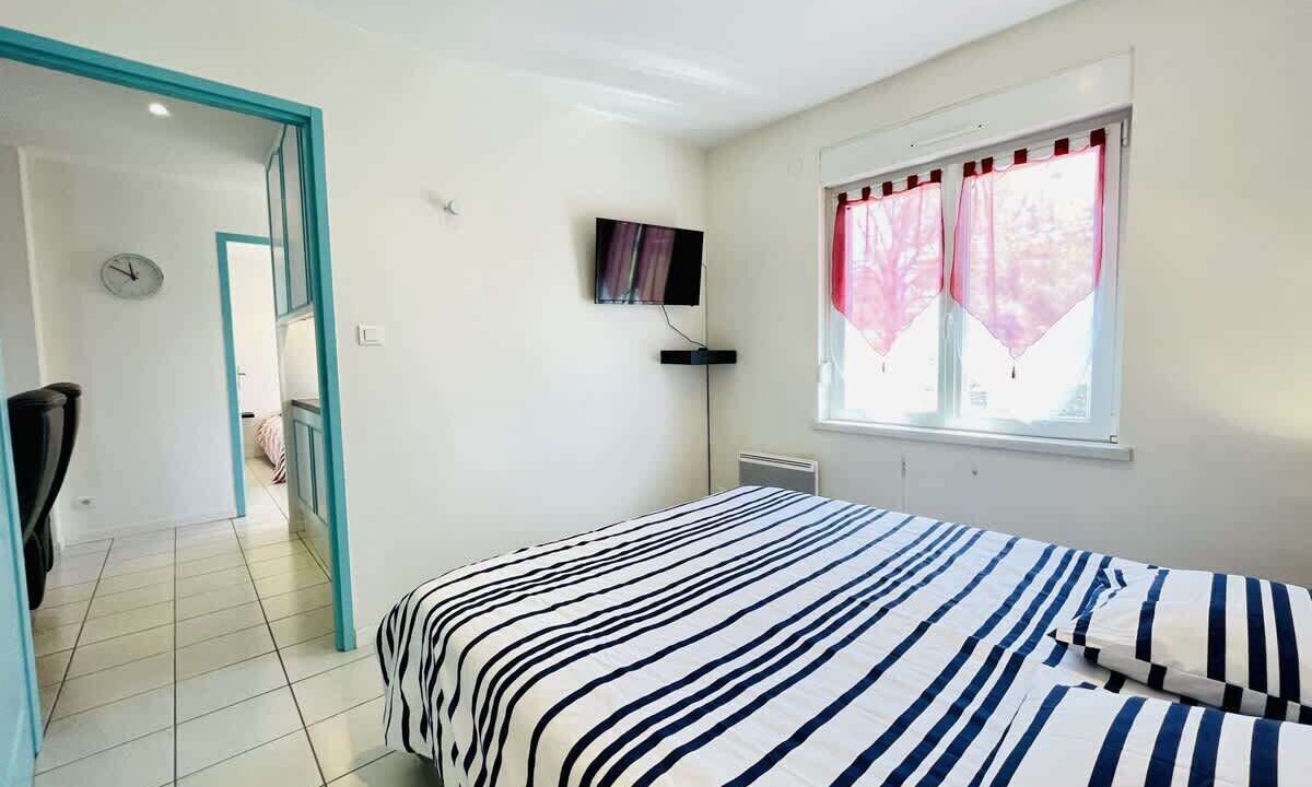 Photo of Bedroom in Forges-les-Bains