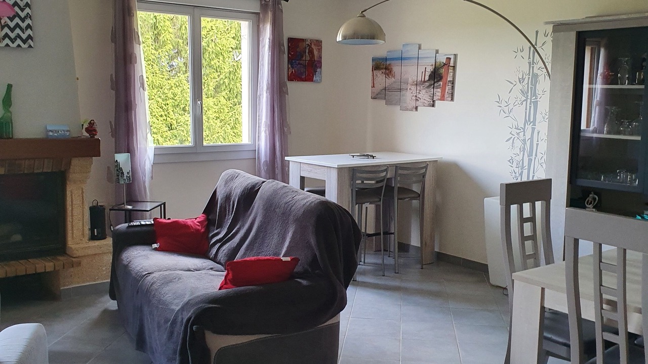 Photo of Livingroom in Poids-de-Fiole