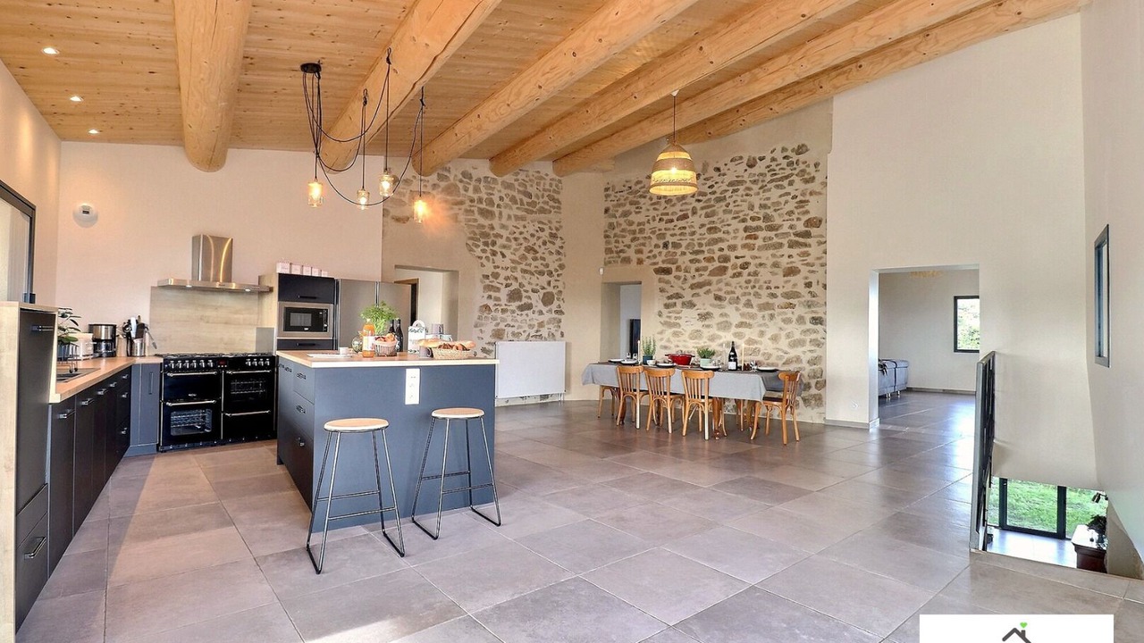 Photo of Kitchen in Toulaud