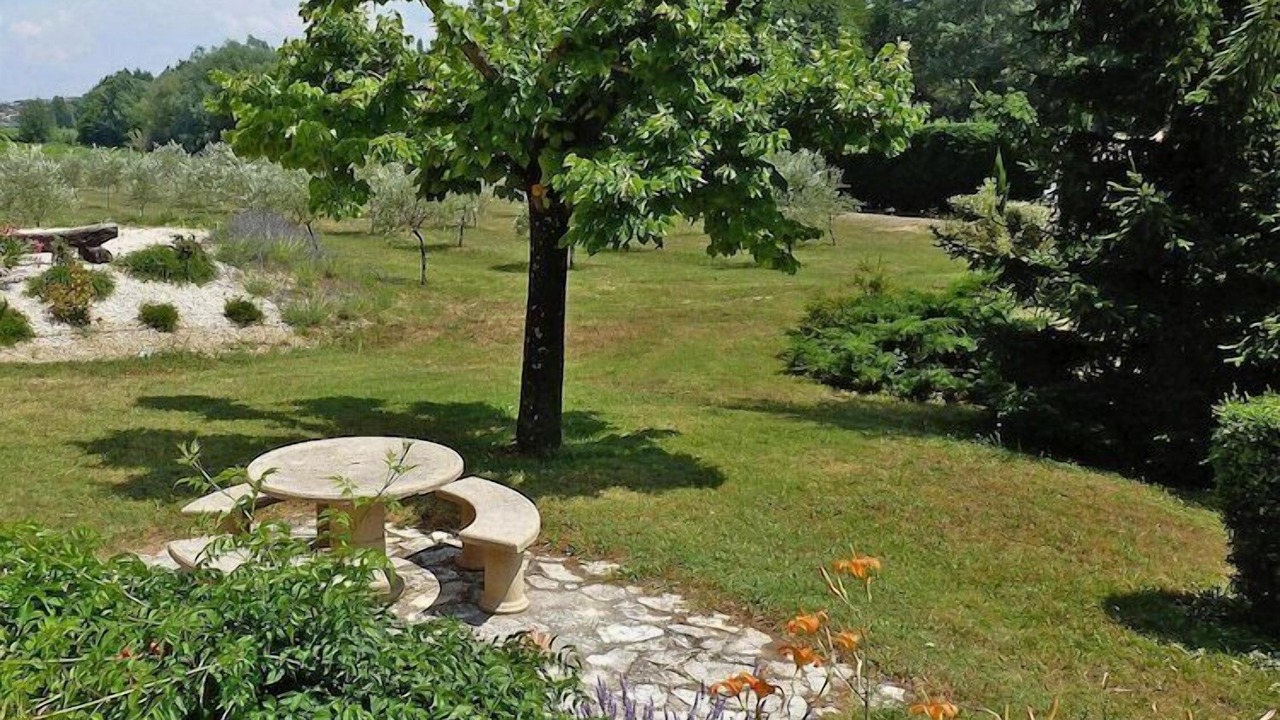 Photo of Outdoor in Puymeras