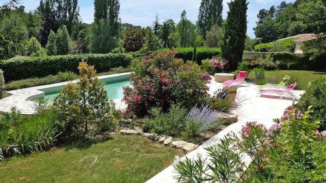 Photo of Outdoor in Puymeras