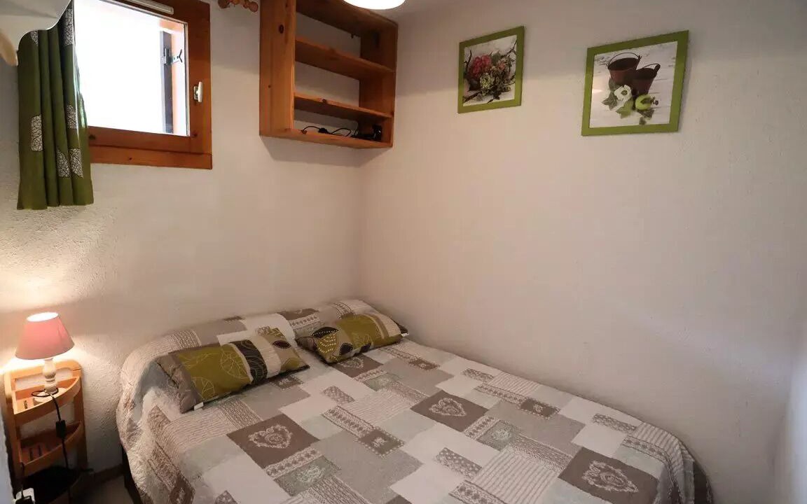 Photo of Bedroom in Areches