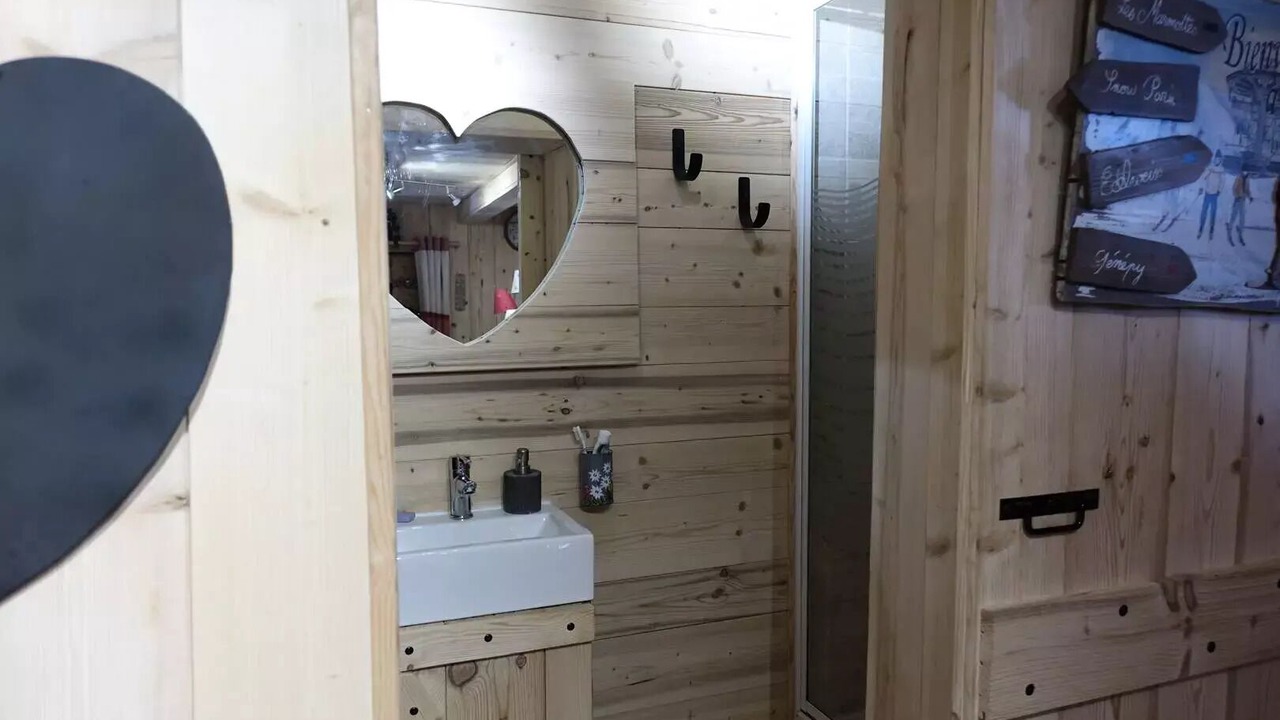 Photo of Bathroom in Beaufort