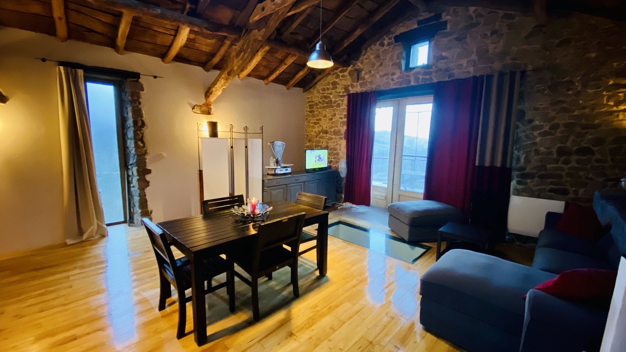 Photo of Livingroom in Nozieres
