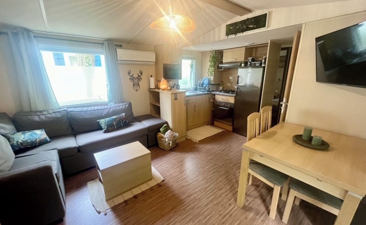 Photo of Livingroom in Saint-Cheron