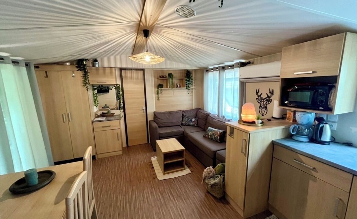 Photo of Livingroom in Saint-Cheron
