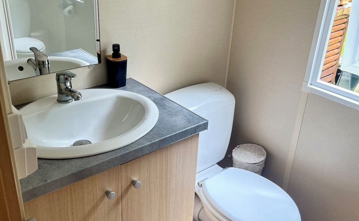 Photo of Bathroom in Saint-Cheron