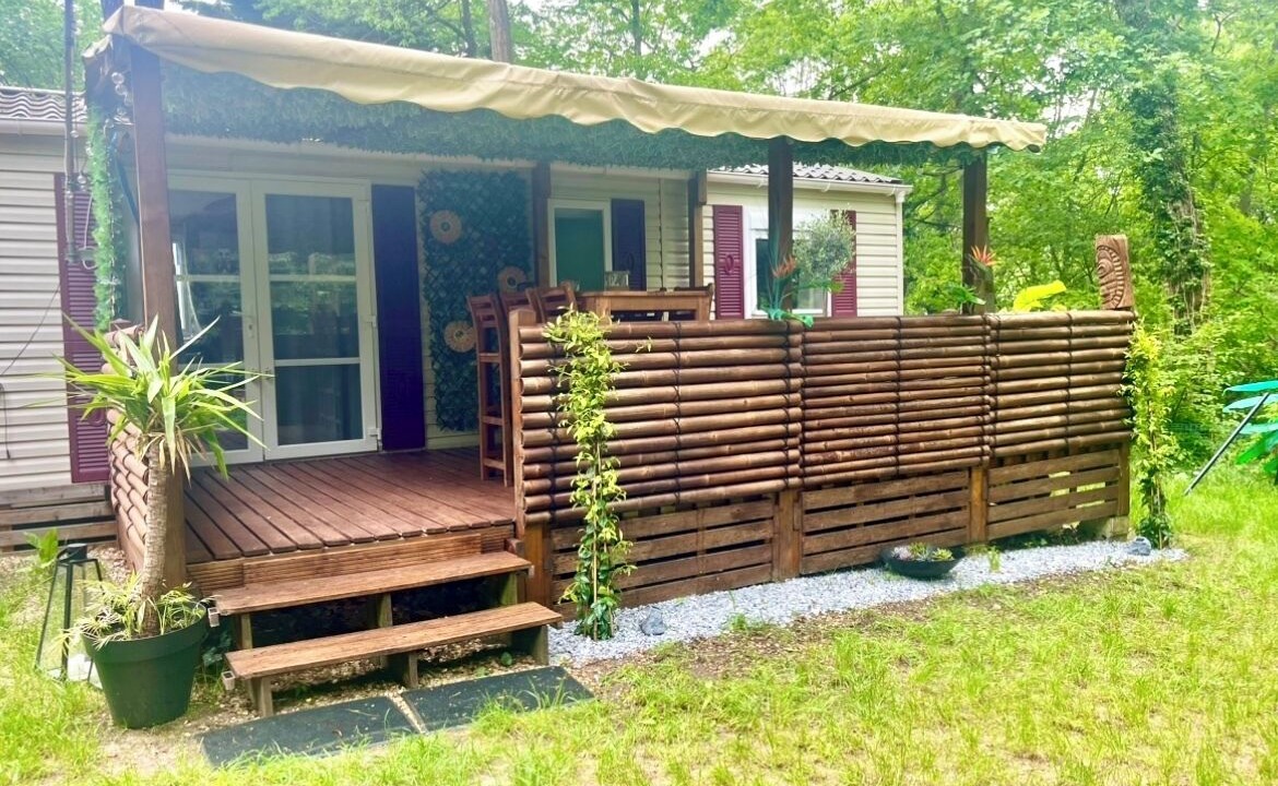 Photo of Outdoor in Saint-Cheron