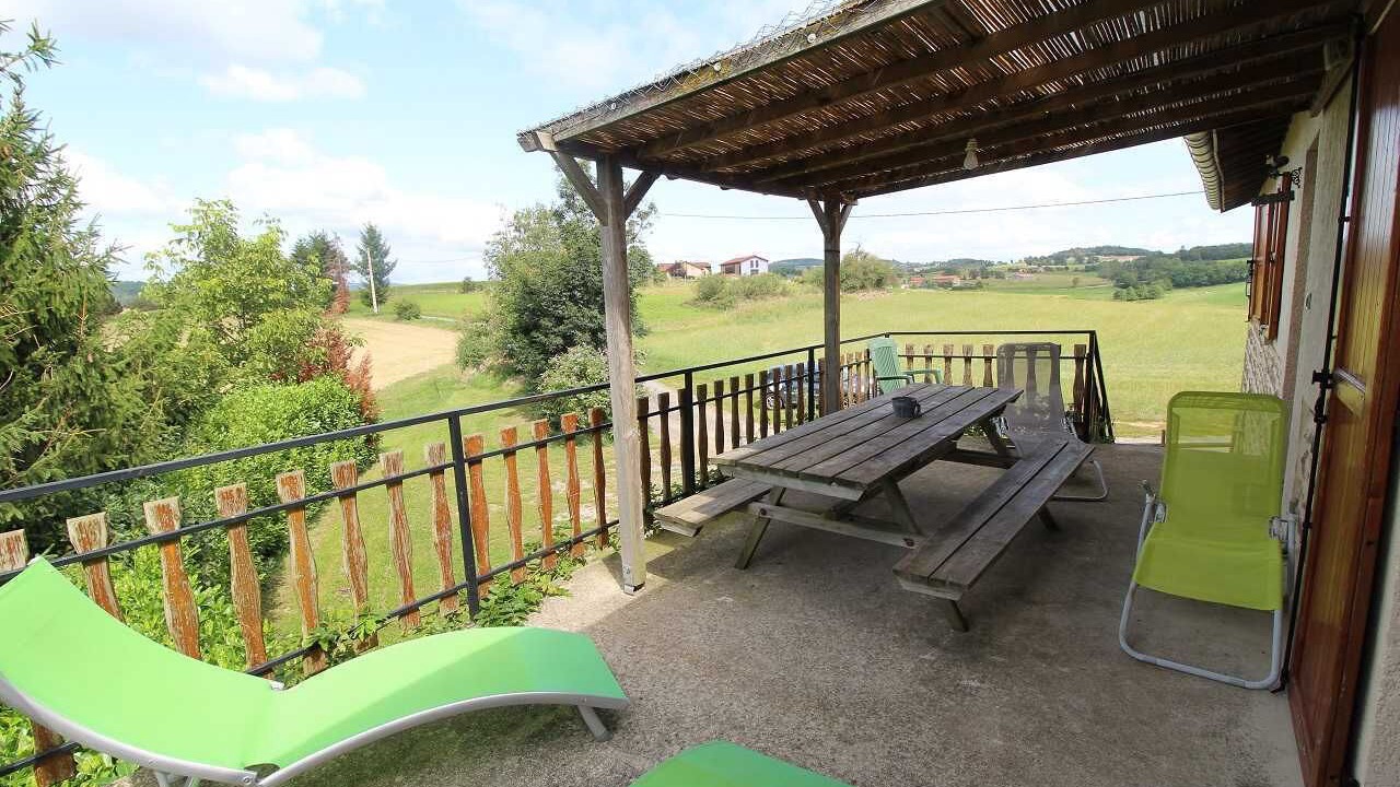 Photo of Outdoor in Saint-Clement-les-Places