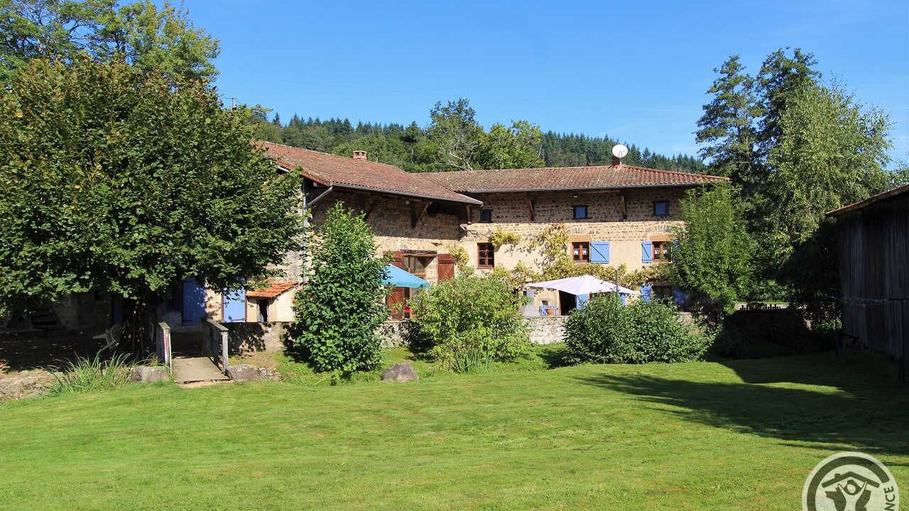 Photo of Outdoor in Saint-Bonnet-des-Bruyeres