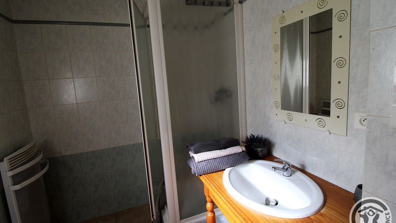 Photo of Bathroom in Courzieu