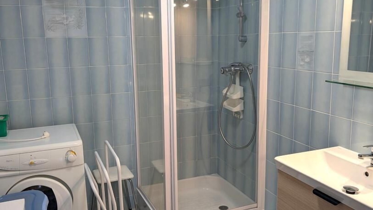 Photo of Bathroom in Julienas