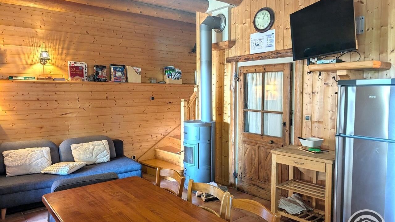 Photo of Livingroom in Poule-les-Echarmeaux