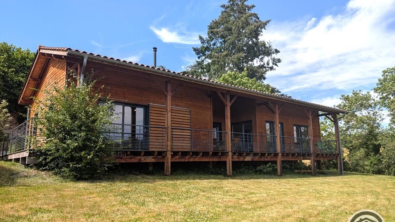 Photo of Outdoor in Chambost-Longessaigne