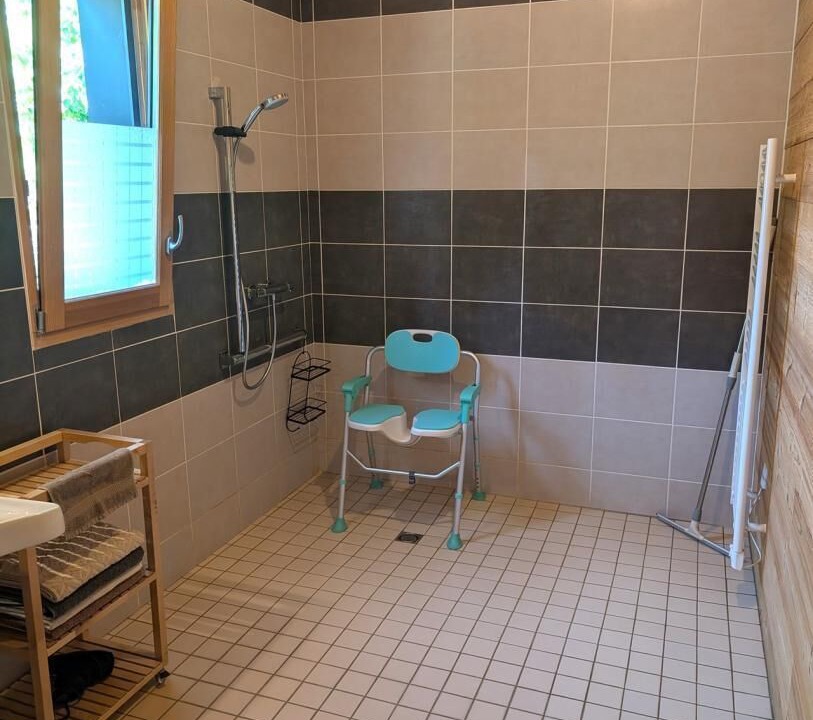 Photo of Bathroom in Chambost-Longessaigne