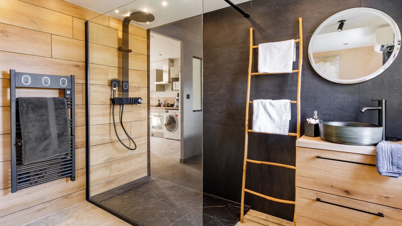 Photo of Bathroom in Seguret