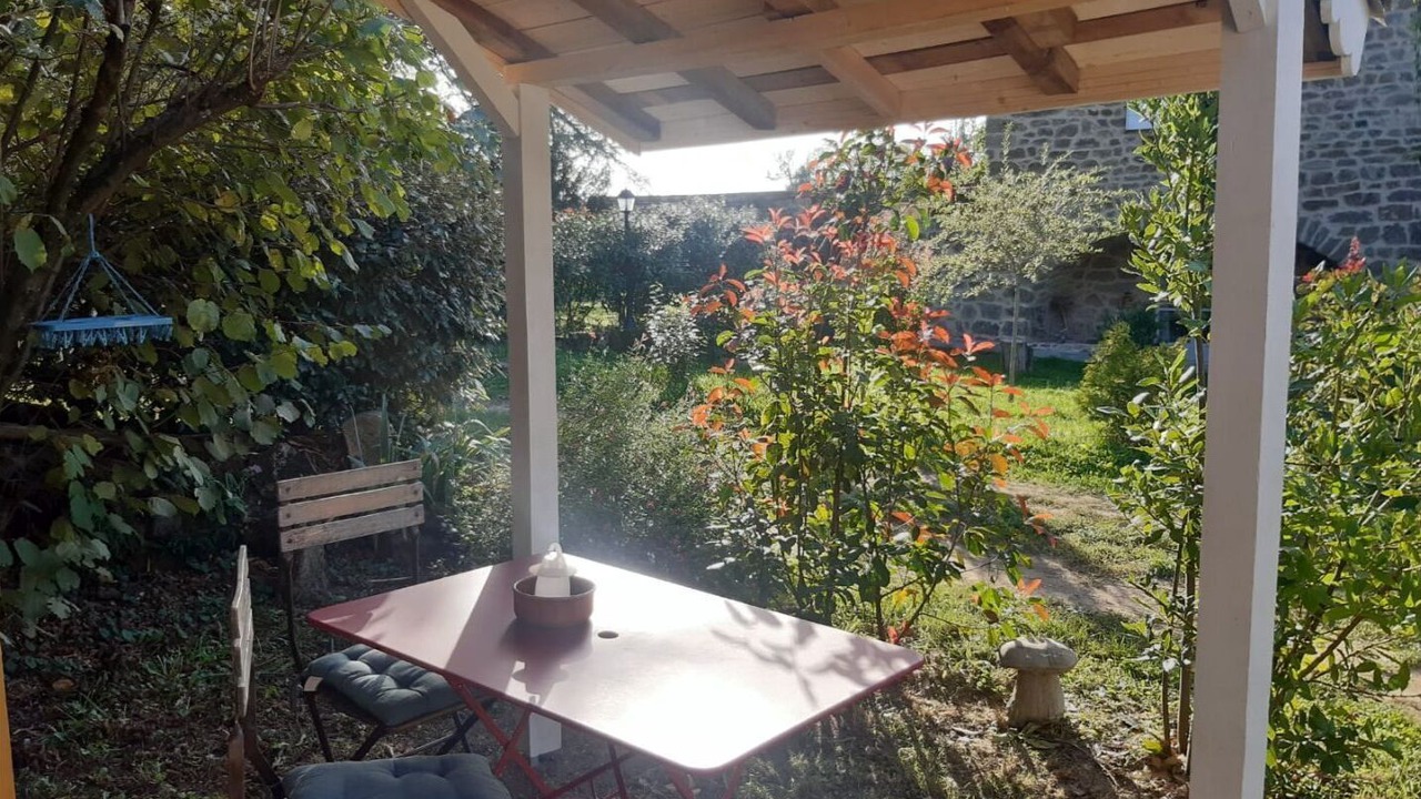 Photo of Outdoor in Saint-Cyr