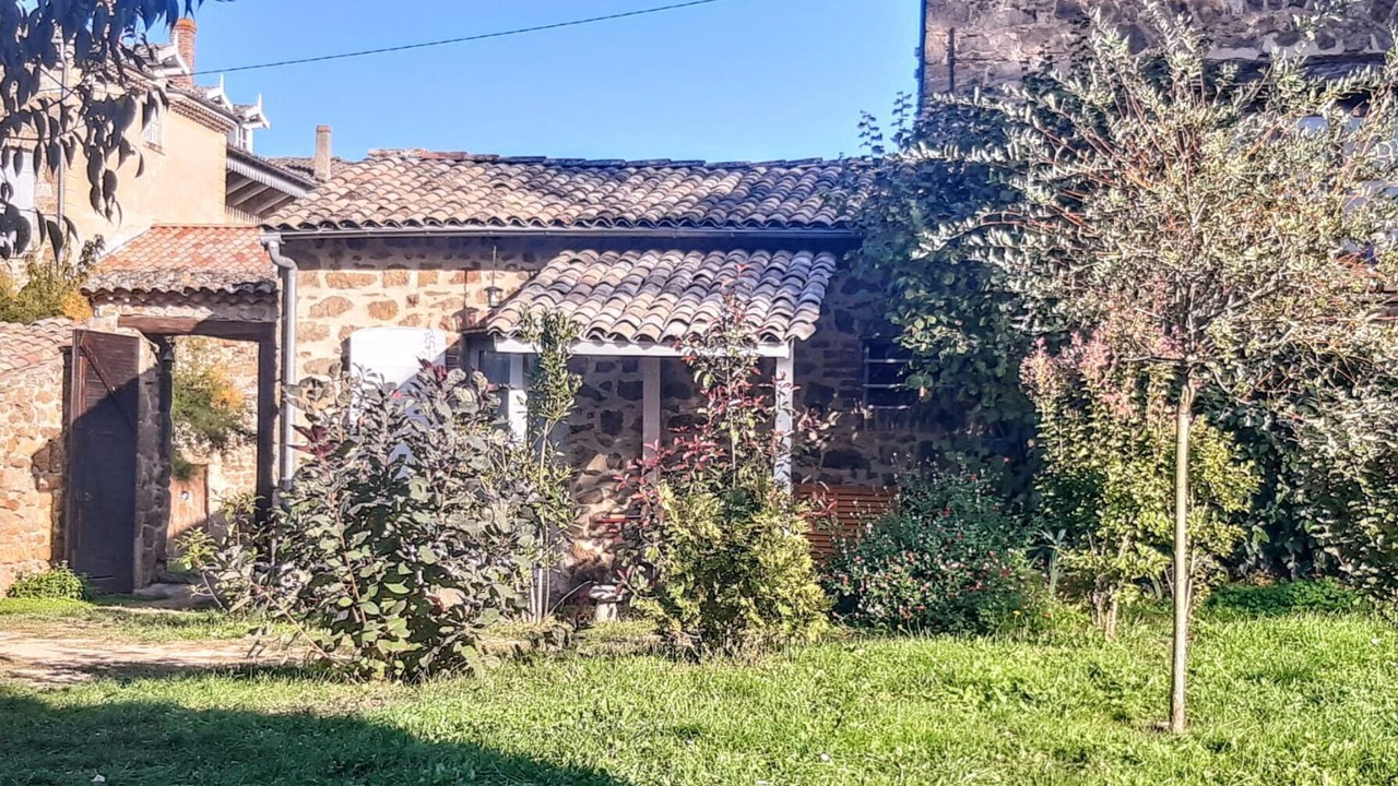 Photo of Outdoor in Saint-Cyr