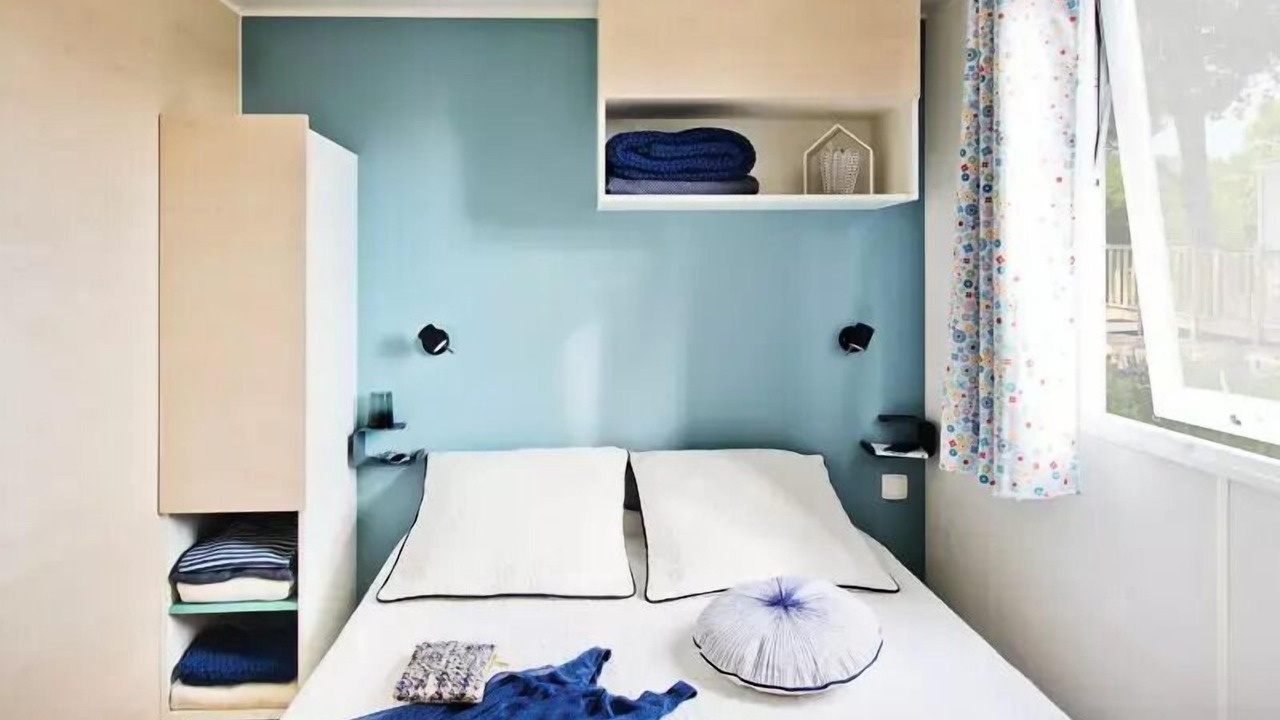 Photo of Bedroom in Chatillon