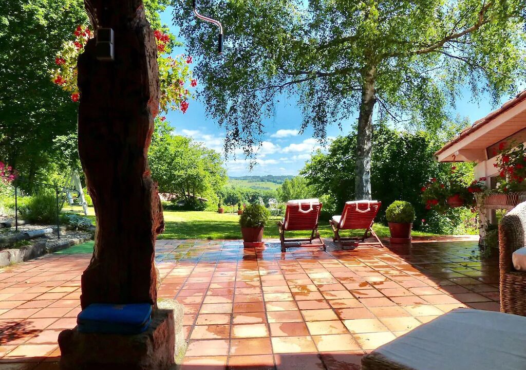 Photo of Patio Balcony in Vernet-la-Varenne
