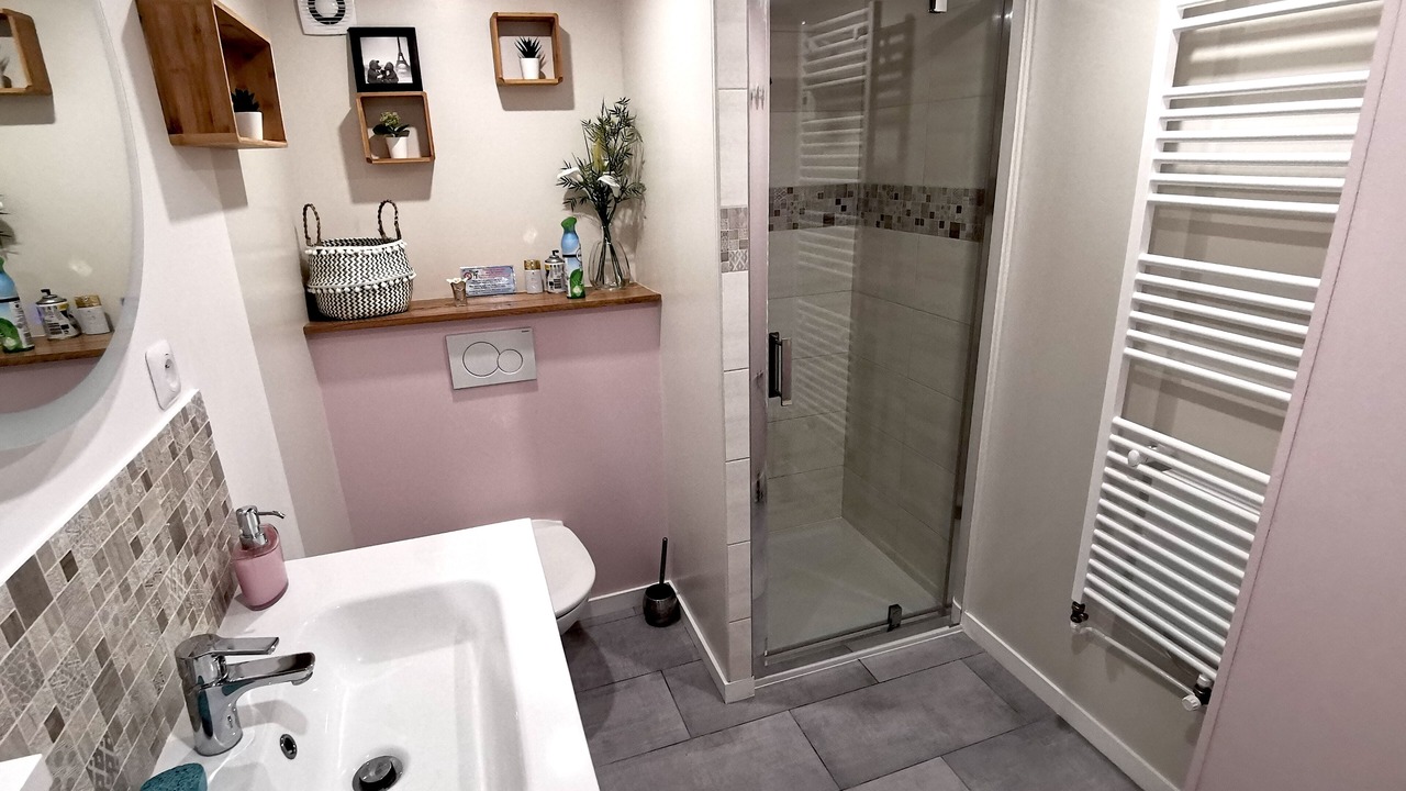 Photo of Bathroom in Rosny-sous-Bois