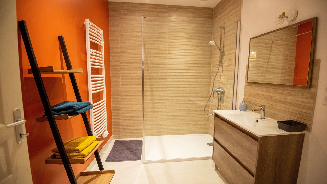 Photo of Bathroom in Accolay
