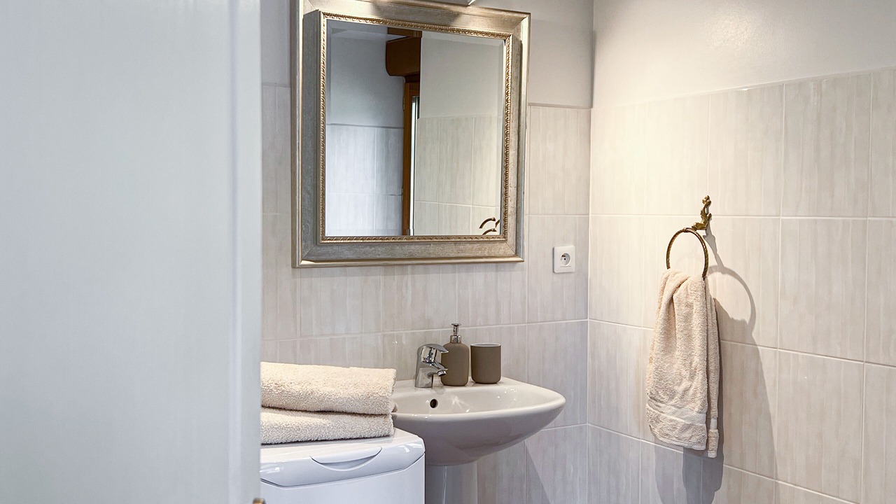 Photo of Bathroom in Cuncy-les-Varzy