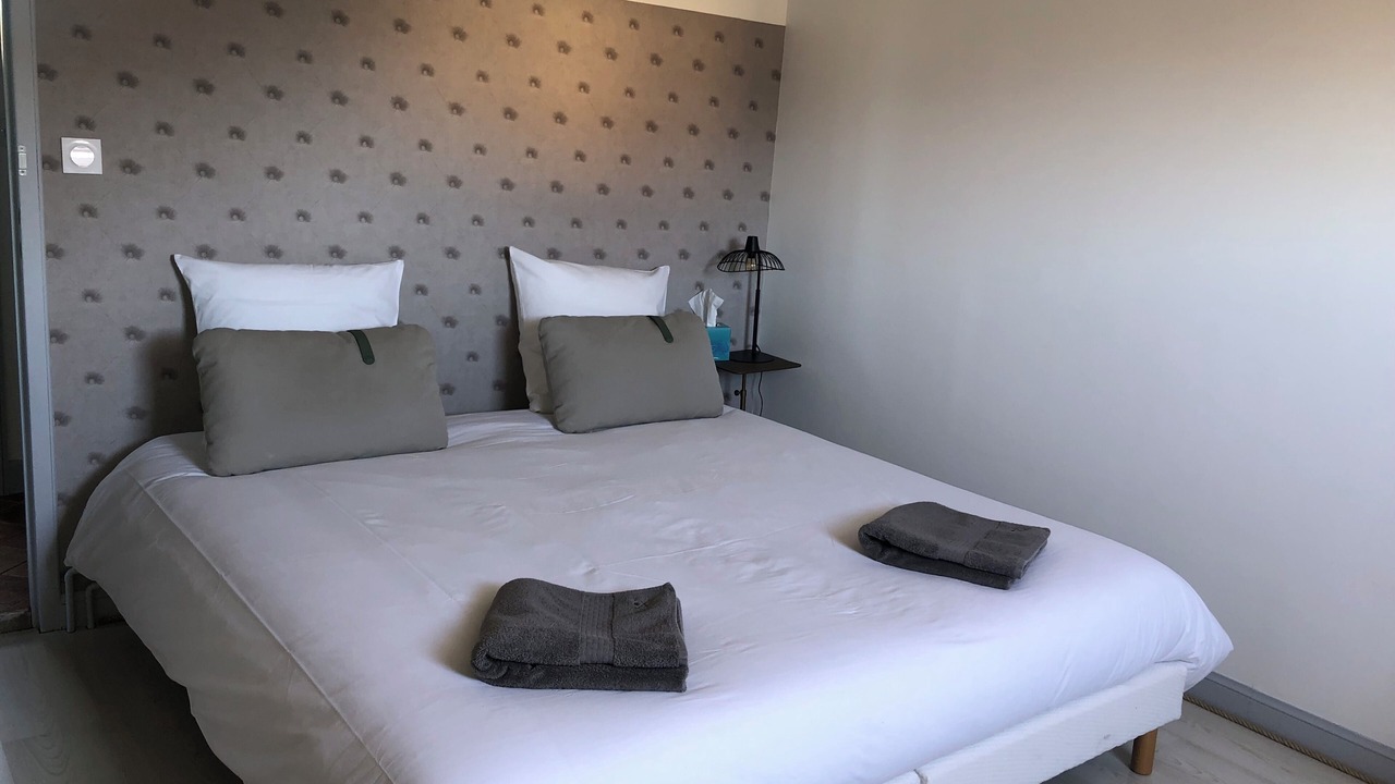 Photo of Bedroom in Avallon