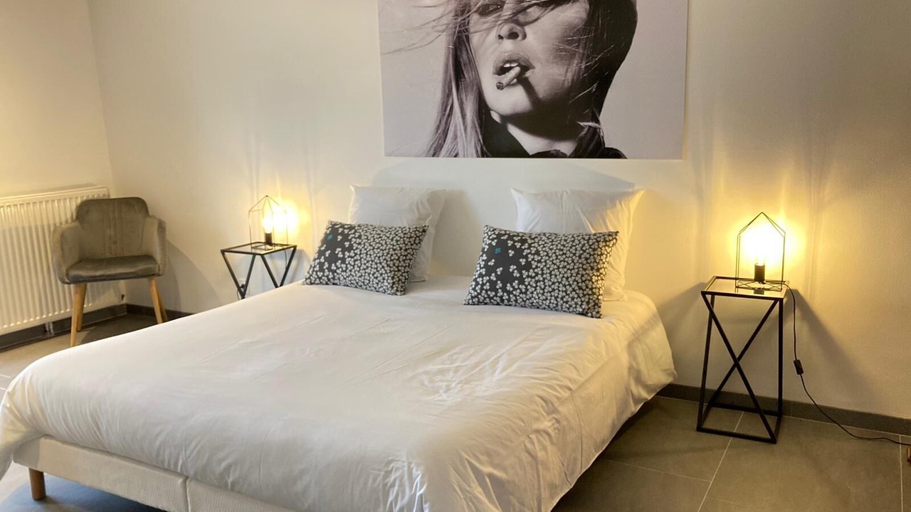 Photo of Bedroom in Avallon
