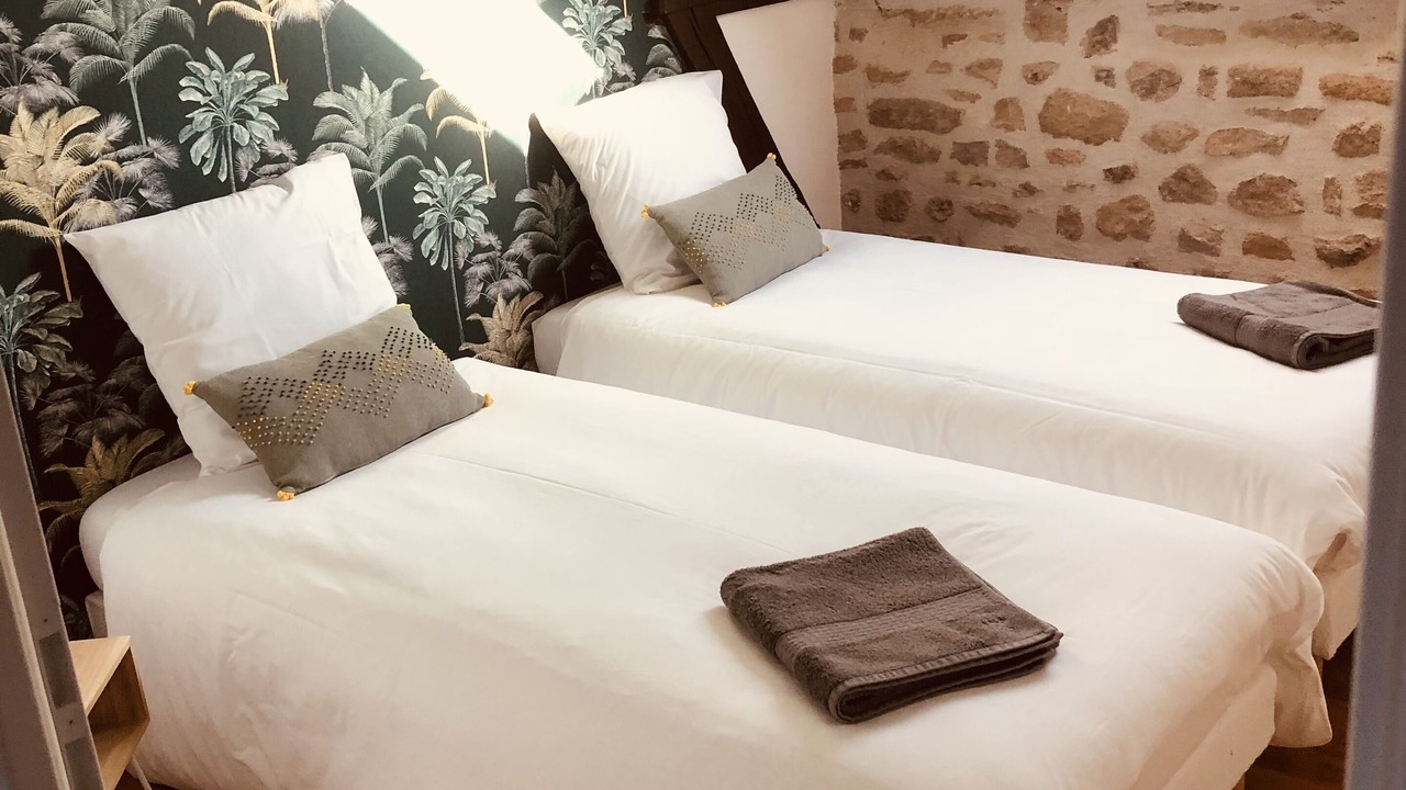 Photo of Bedroom in Avallon