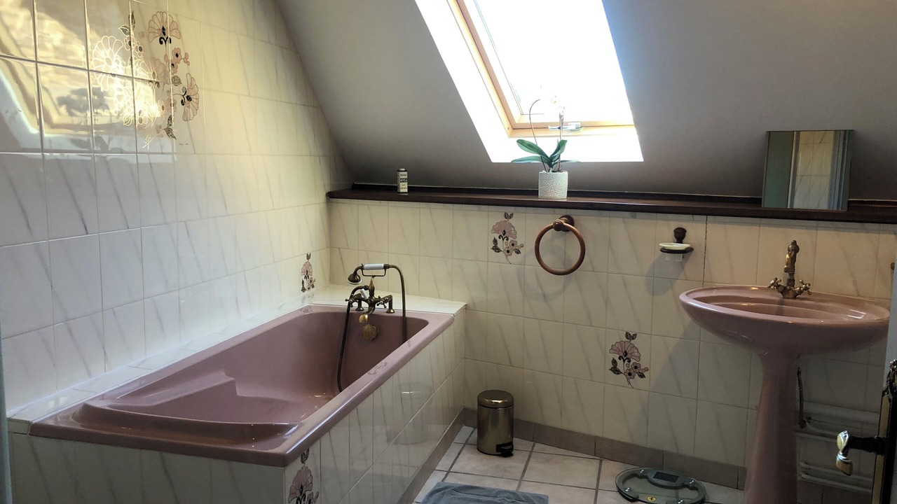 Photo of Bathroom in Avallon