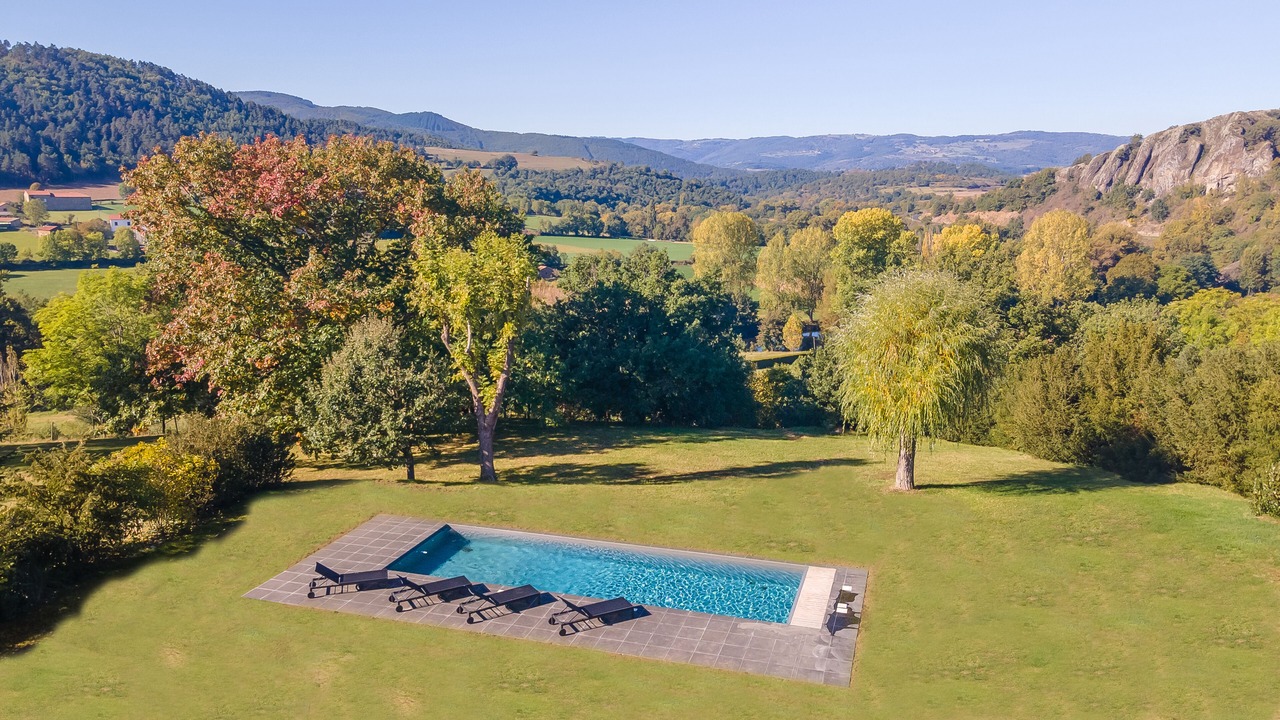 Photo of Outdoor in Cerzat