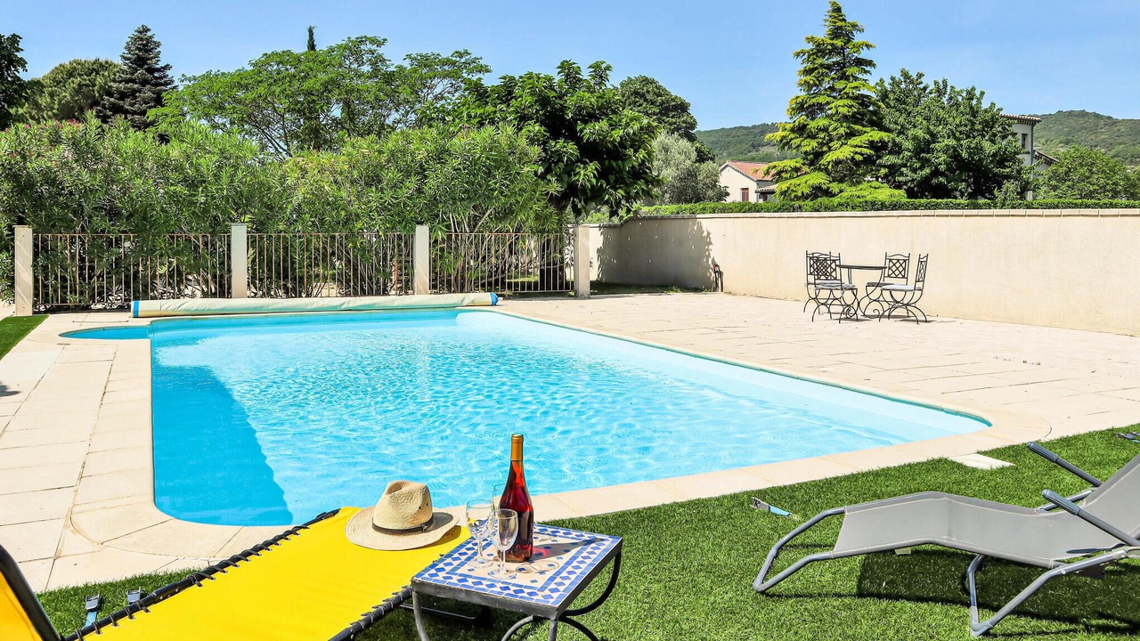 Photo of Outdoor in Meysse