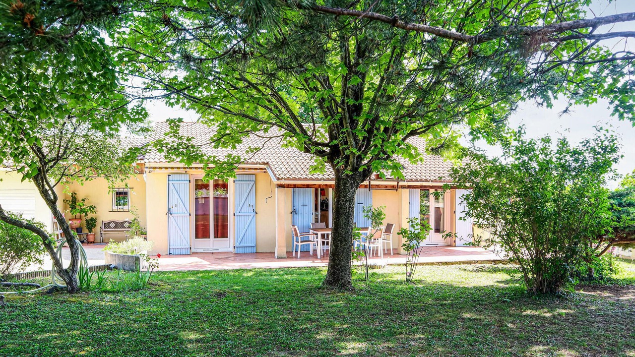 Photo of Outdoor in Meysse