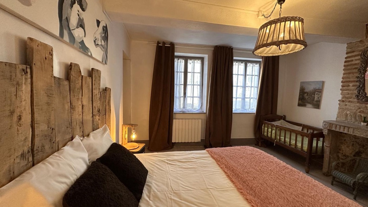 Photo of Bedroom in Besson