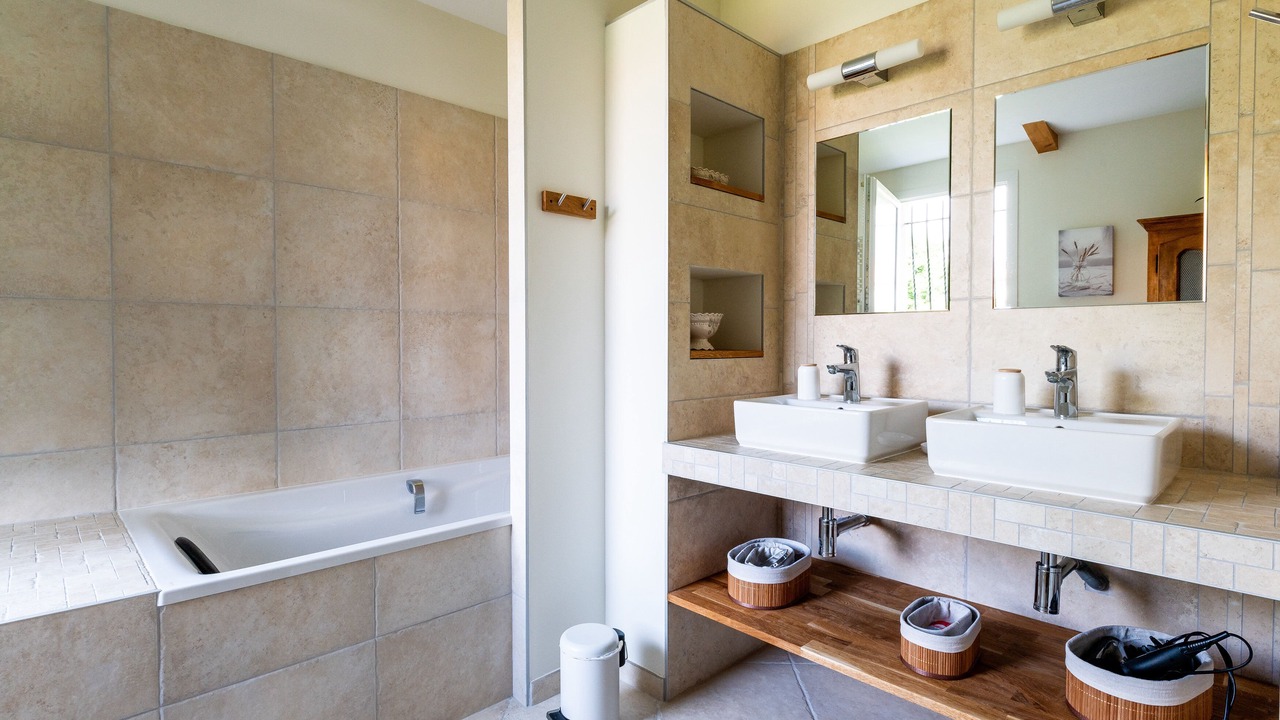Photo of Bathroom in La Begude-de-Mazenc